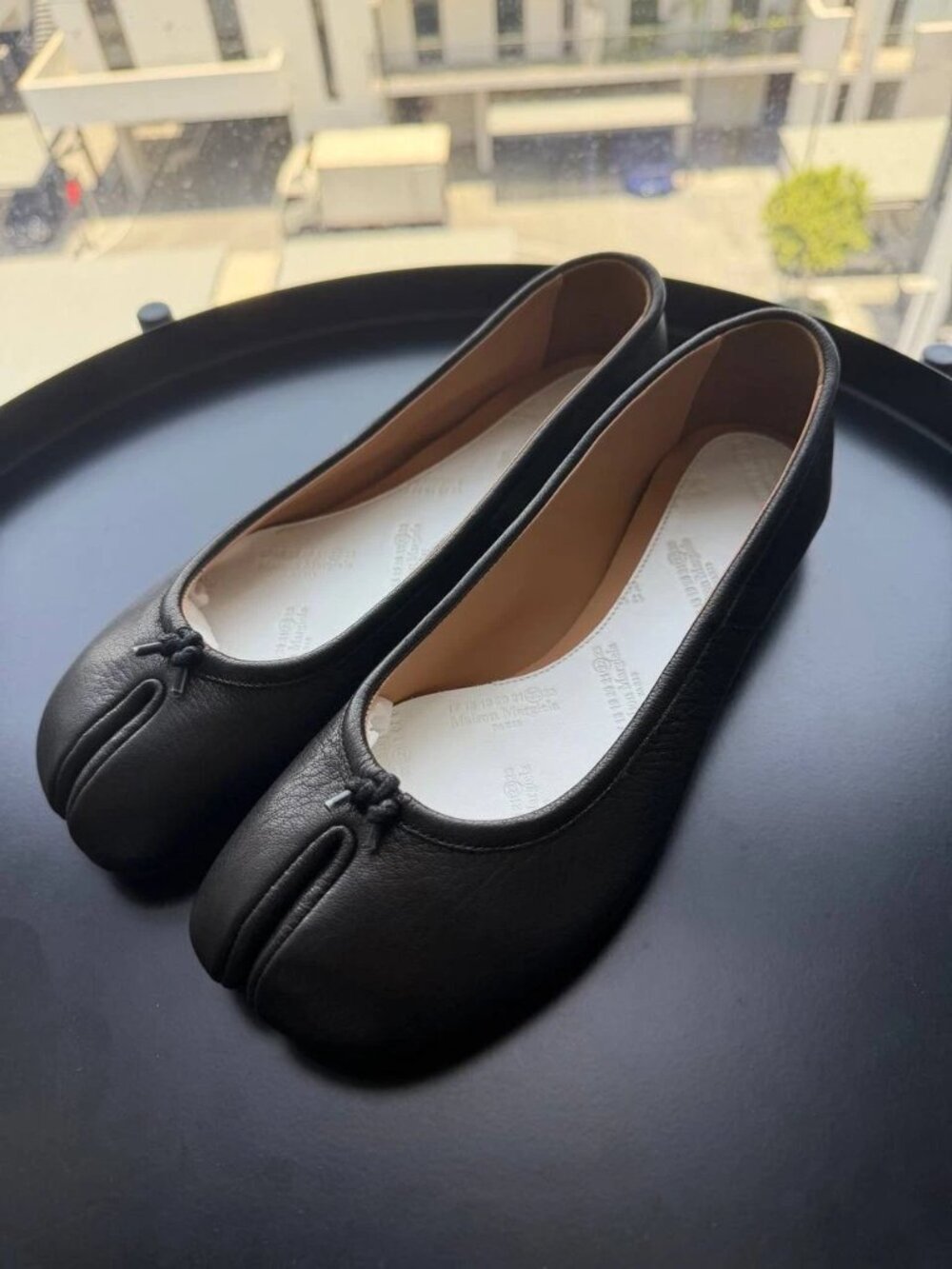 Maison Margiela Black Split-Toe Flats - With Box